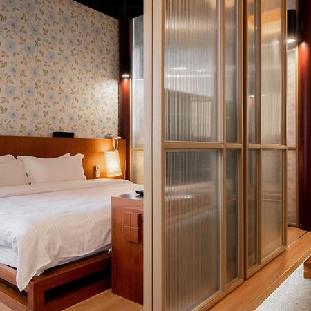Tian Xia Ju Motel Yilan Szoba fotó